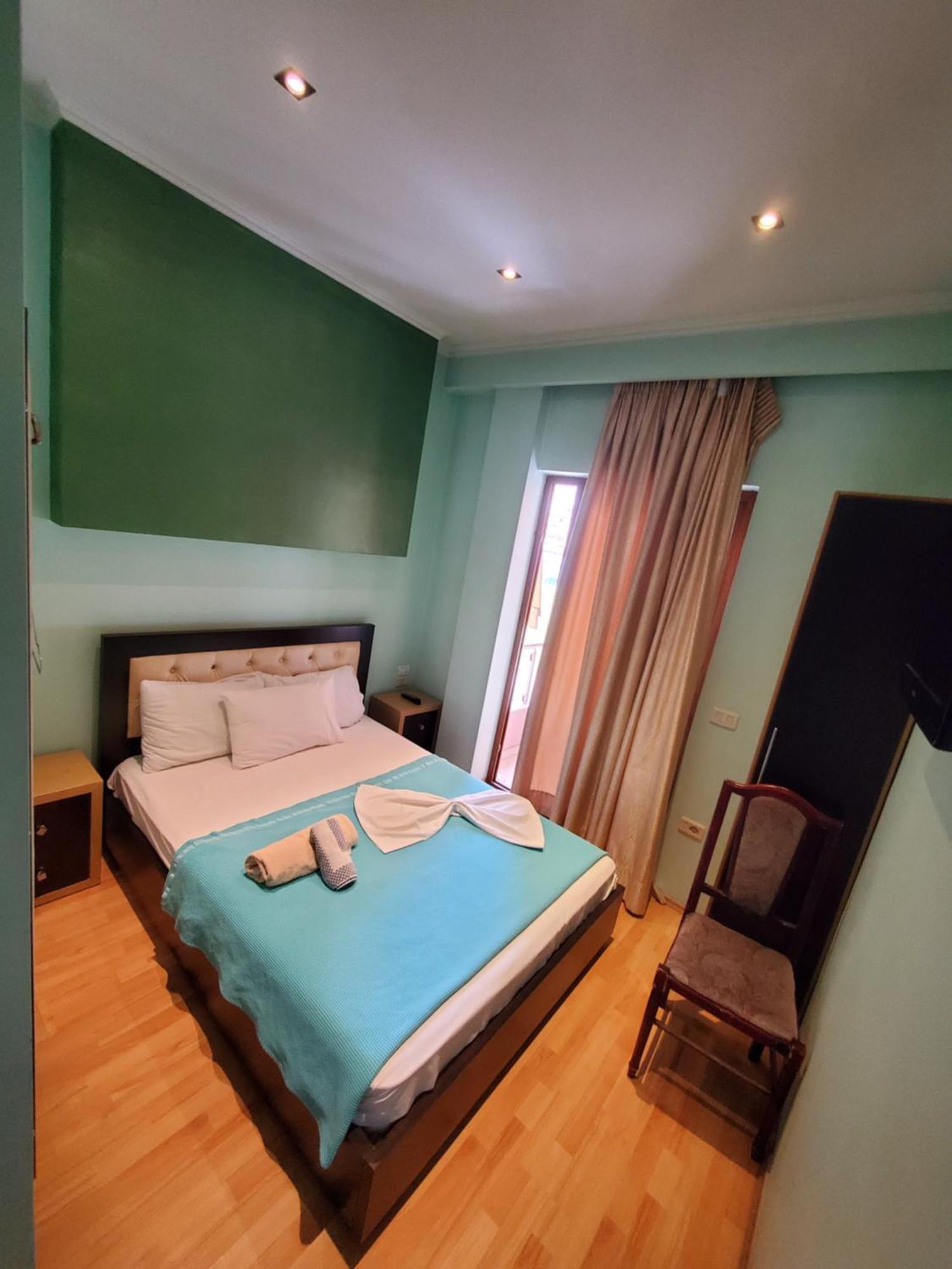 Hotel Shehu Gjirokaster Luaran gambar