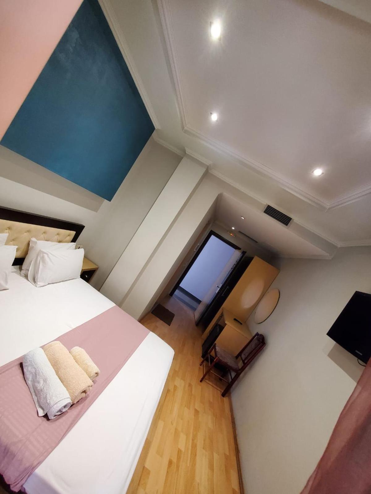 Hotel Shehu Gjirokaster Luaran gambar