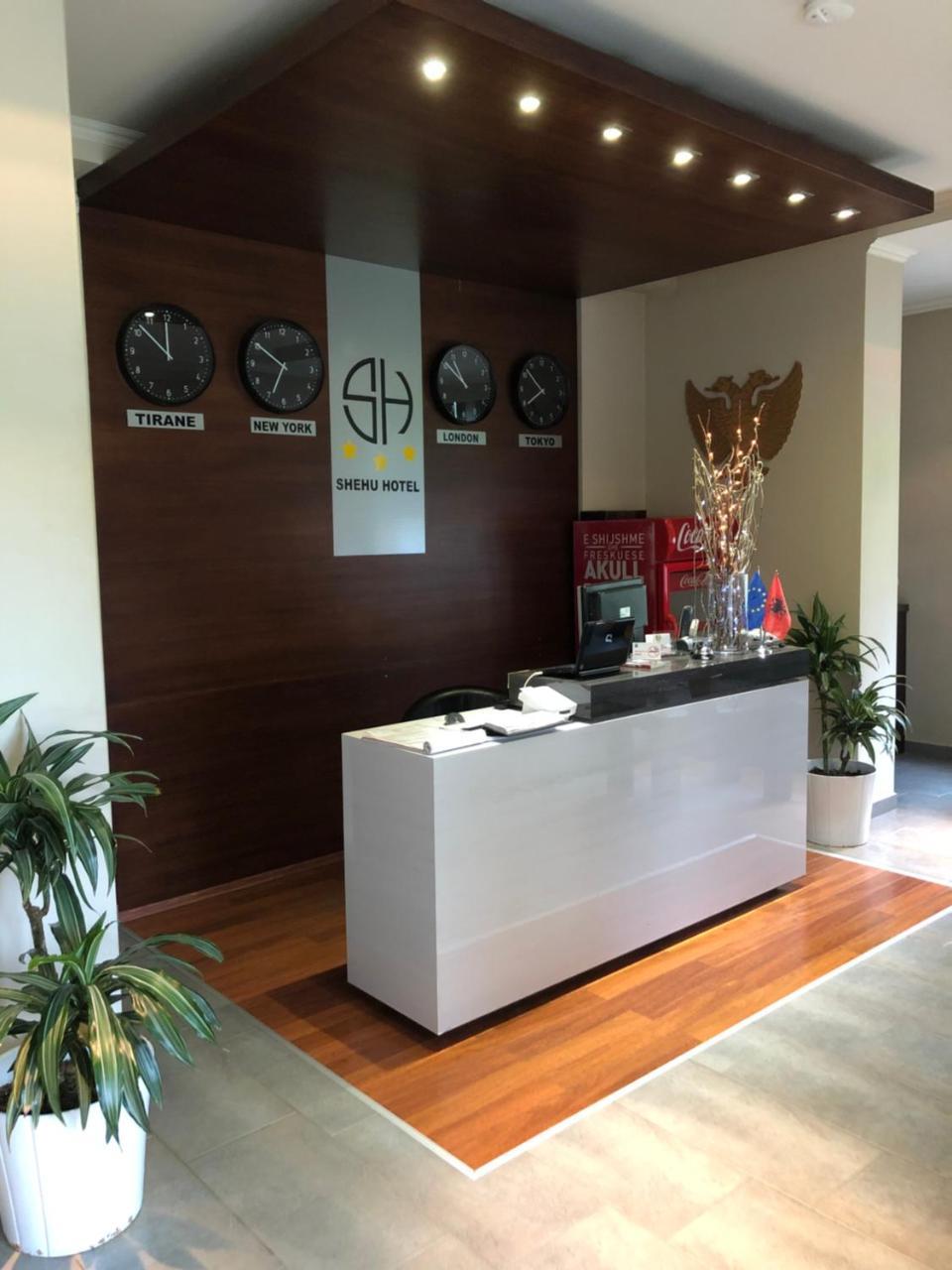 Hotel Shehu Gjirokaster Luaran gambar